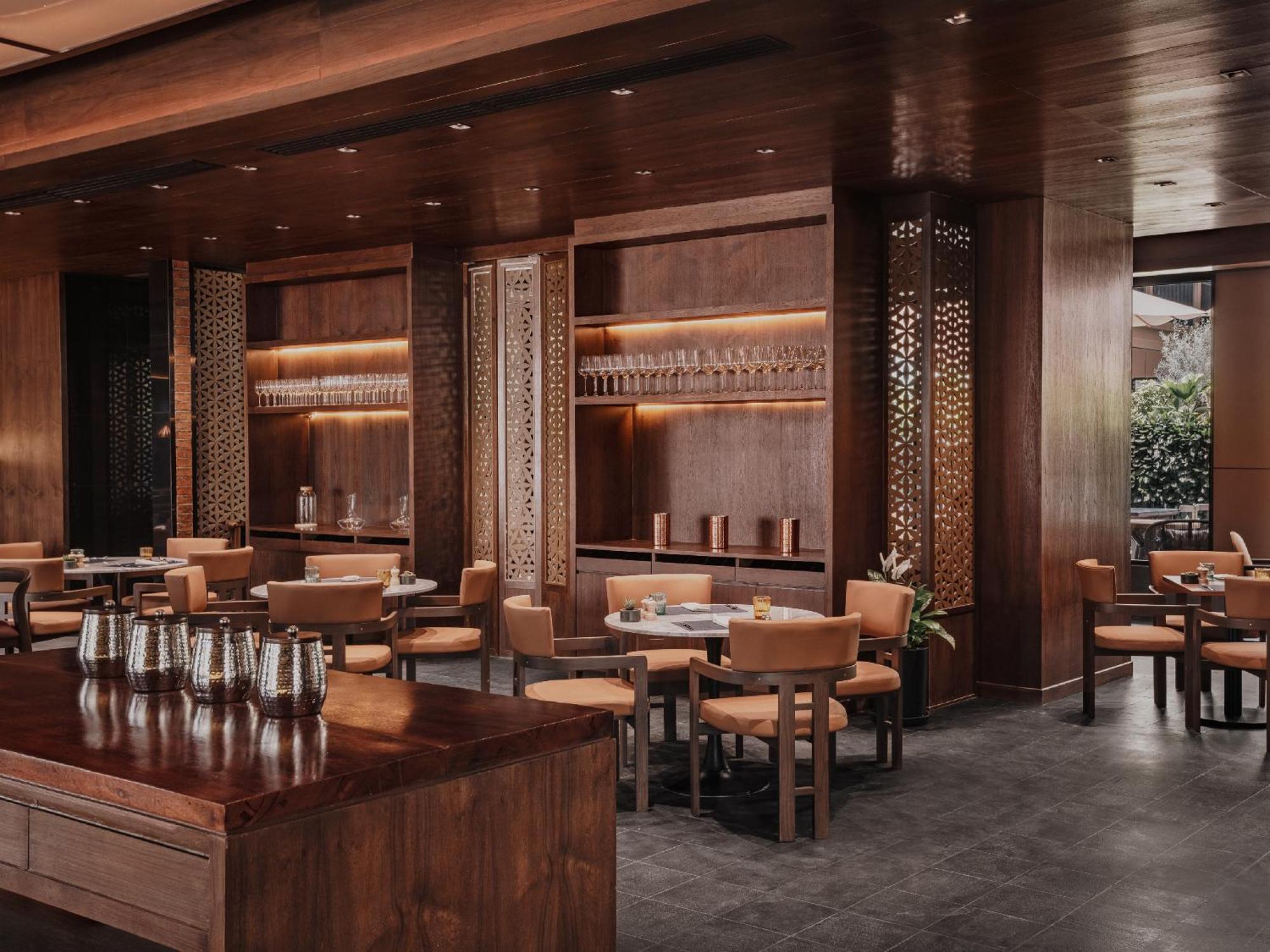Nysa Hotel Bangkok Sukhumvit 11 Exteriör bild Interior of the restaurant